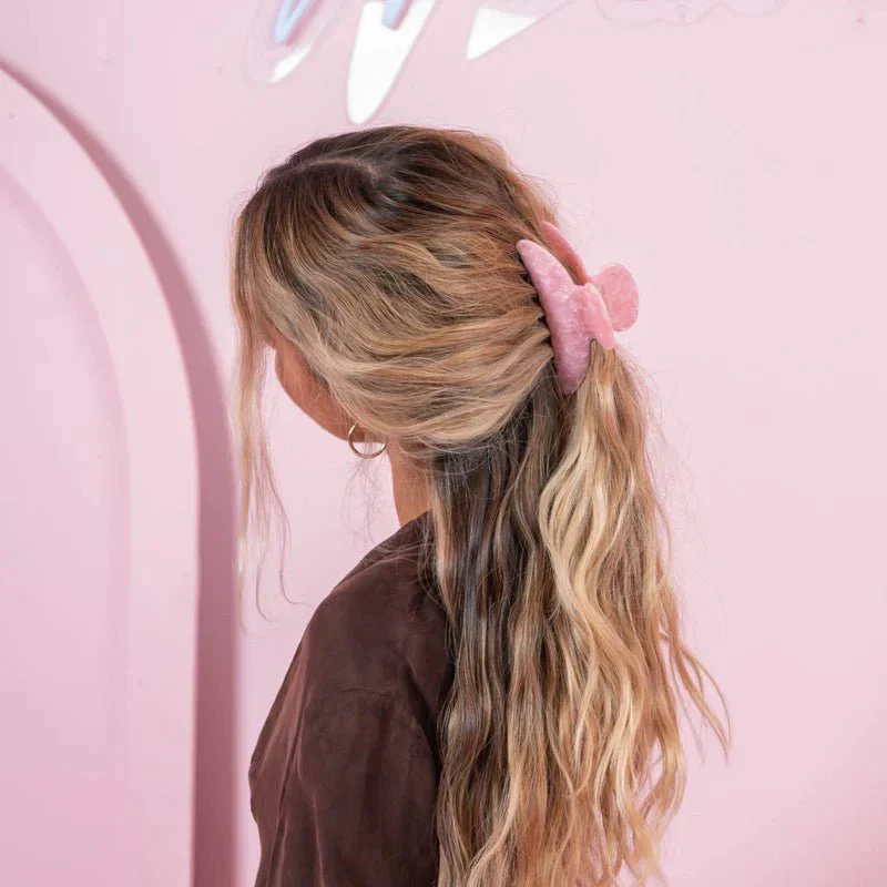 Mermade Hair Claw Clip (pink) - Image 3