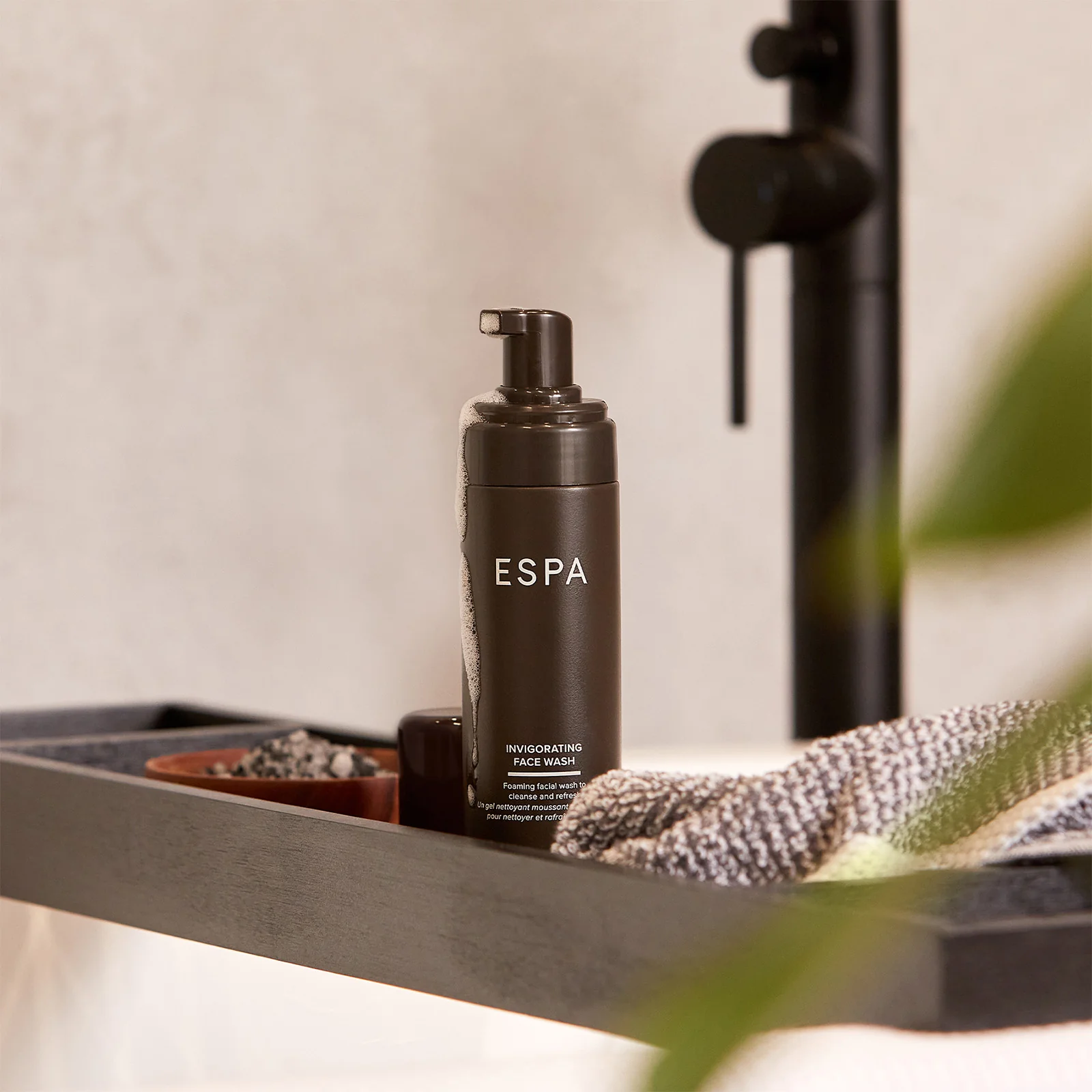 ESPA Invigorating Face Wash 150ml - Image 6