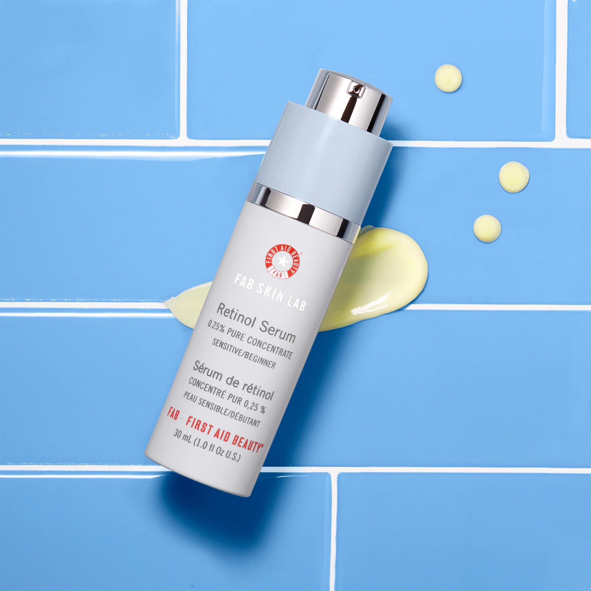 First Aid Beauty Skin Lab Retinol Serum 0.25% Pure Concentrate 30ml (Sensitive/Beginner) - Image 3