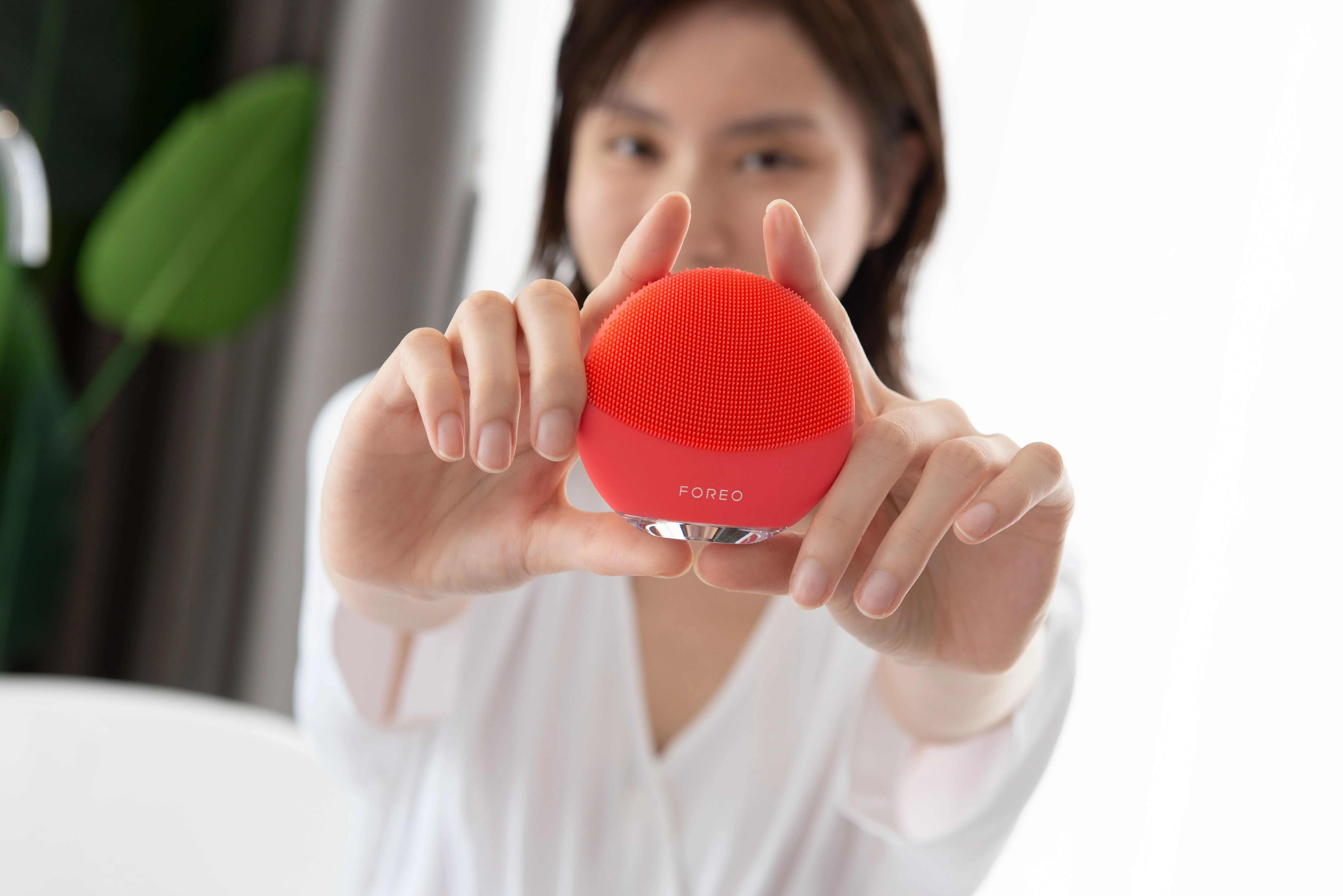 FOREO LUNA 4 Mini - Image 8