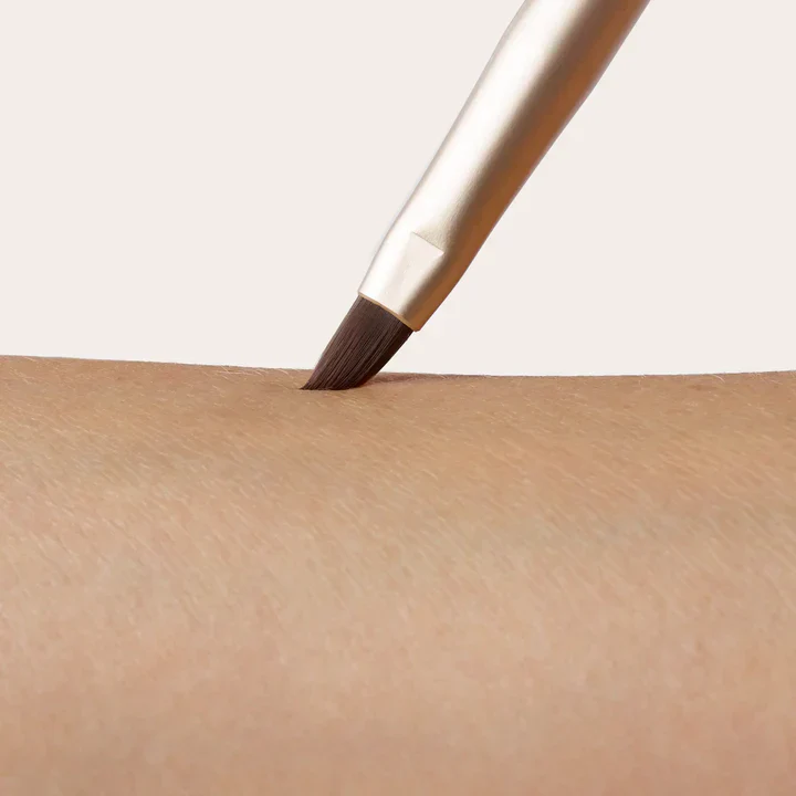 Jane Iredale Lip Brush - Image 3