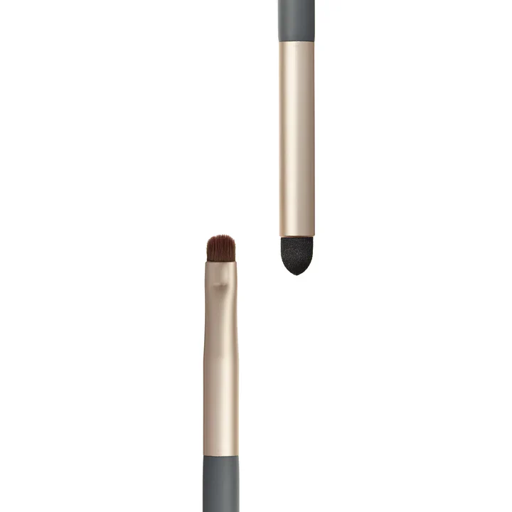 Jane Iredale Smudge Eye Brush - Image 3