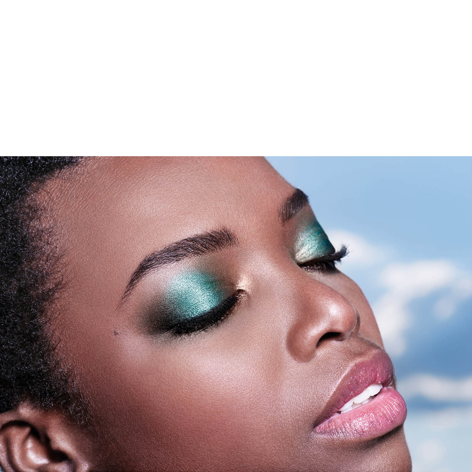 L’Oréal Paris Mini Eyeshadow Palette - 03 Optimist - Image 4