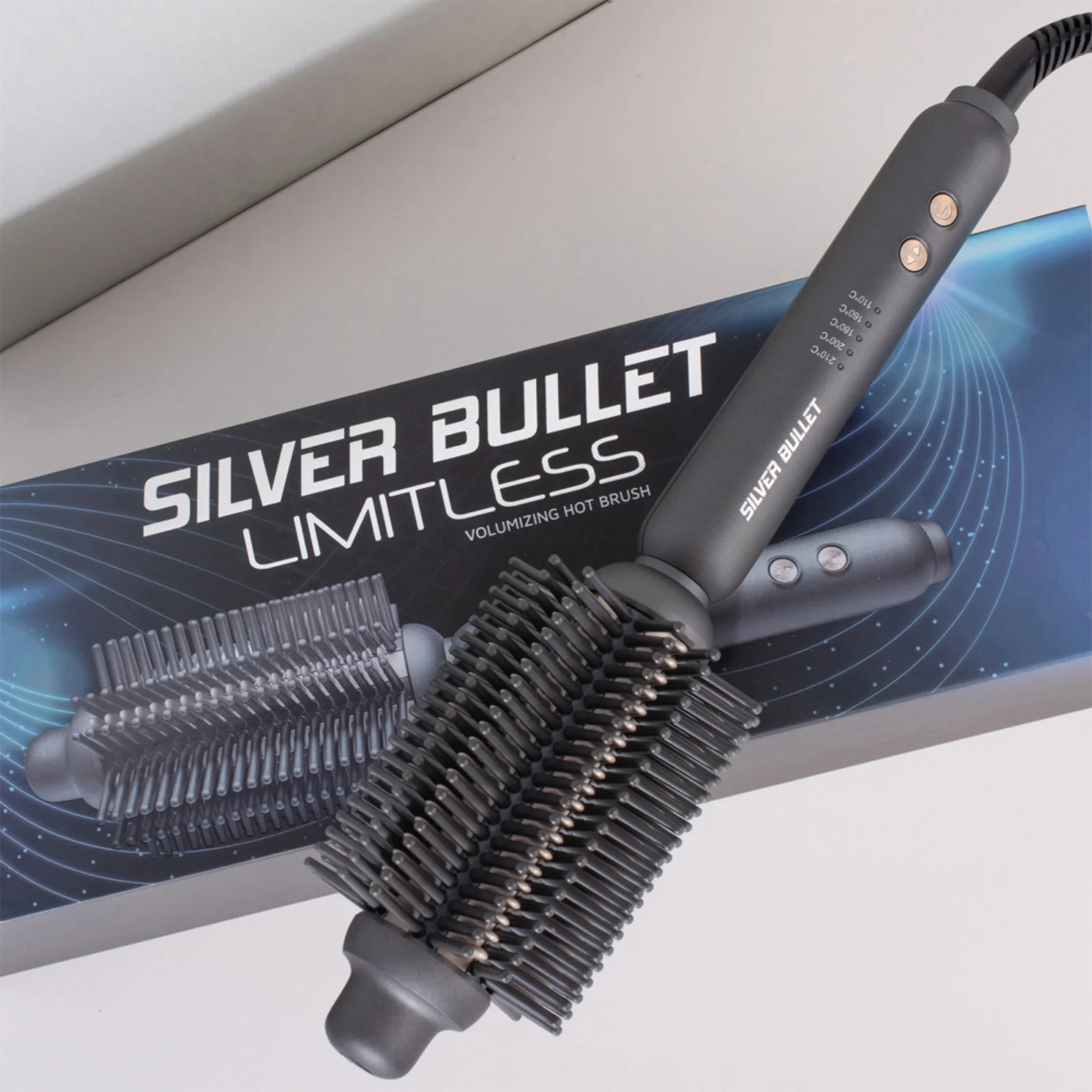Silver Bullet Limitless Volumising Hot Brush - Image 3