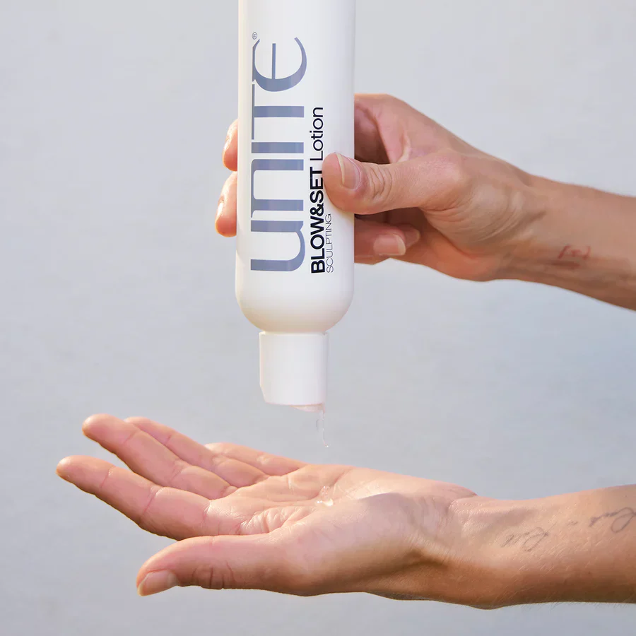 Unite Blow and Set Sculpting Lotion 236ml - Image 3